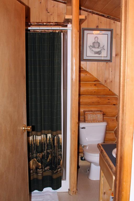Bear Den Vacation Home Anchor Point Szoba fotó